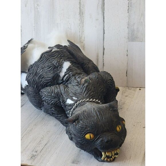 Vintage AS IS rubber attack black cat large Halloween pop decor - Picture 1 of 16